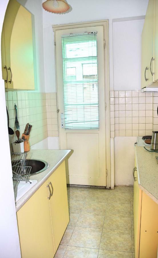 Central Apartment Sofia Exterior photo